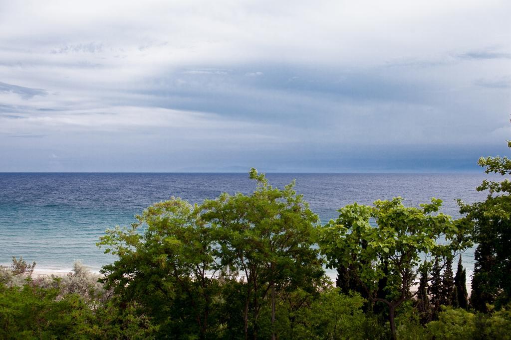 Sea view appartment in Geoponika Nea Kallikrateia Buitenkant foto